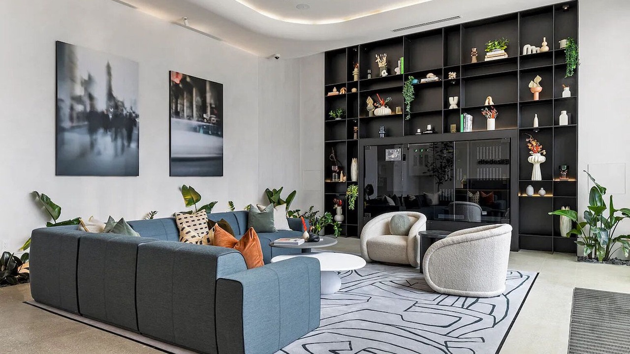 Photo of Livingroom in West Loop