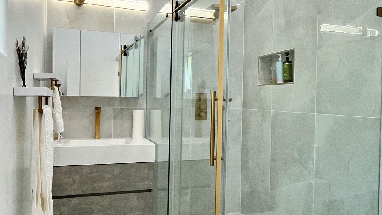 Photo of Bathroom in Greenbriar