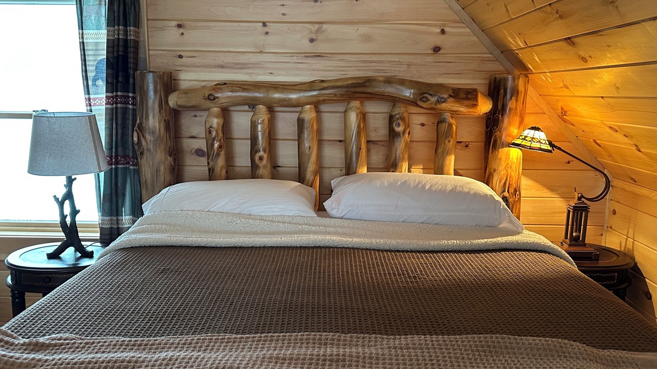 Photo of Bedroom in Colebrook