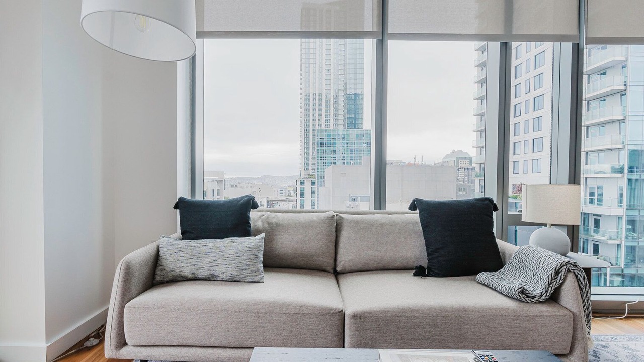 Photo of Livingroom in Rincon Hill