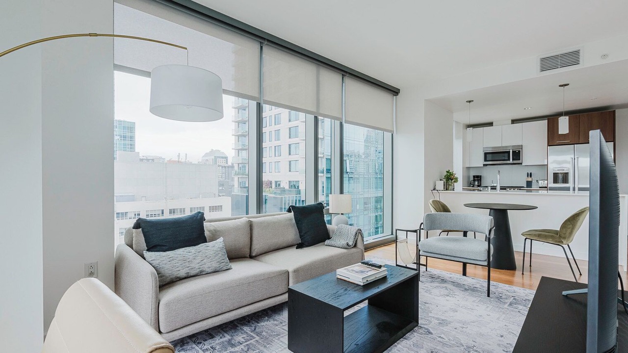 Photo of Livingroom in Rincon Hill