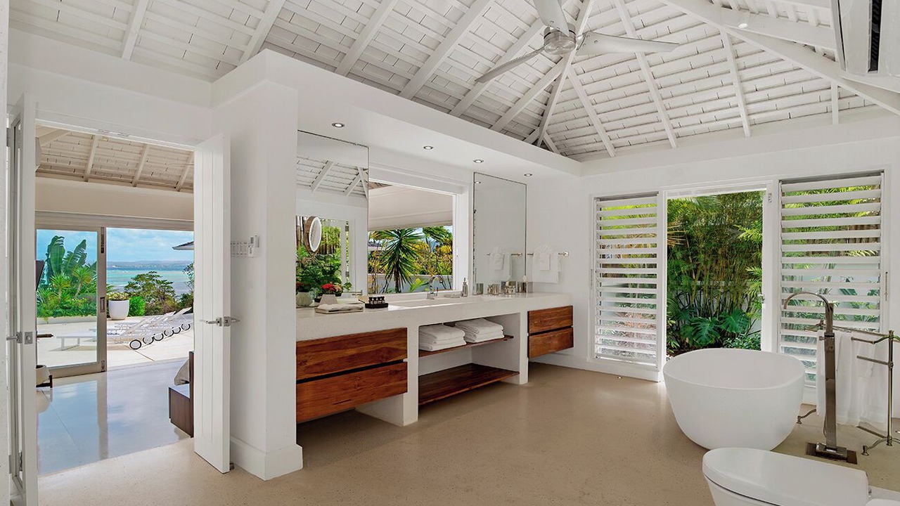 Photo of Bathroom in Tryall