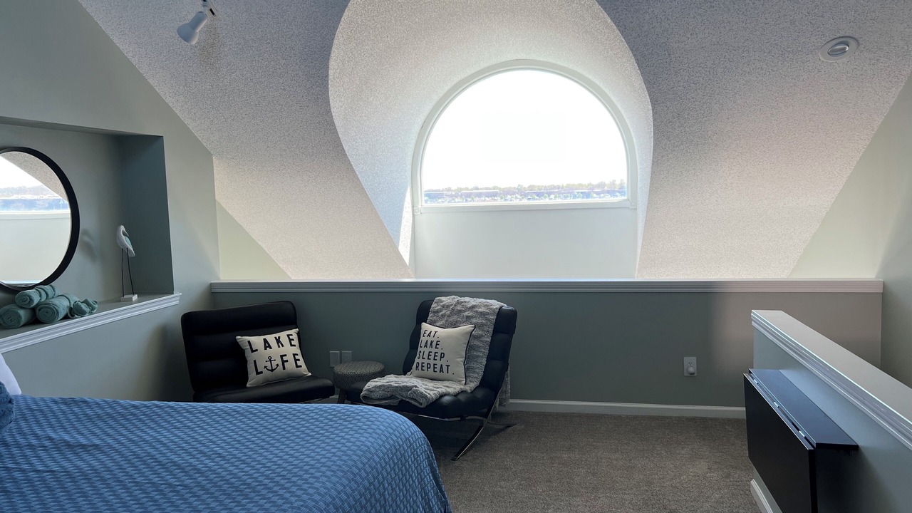 Photo of Bedroom in Spring Lake