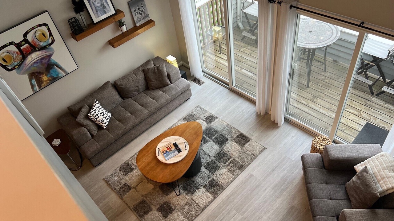 Photo of Livingroom in Spring Lake