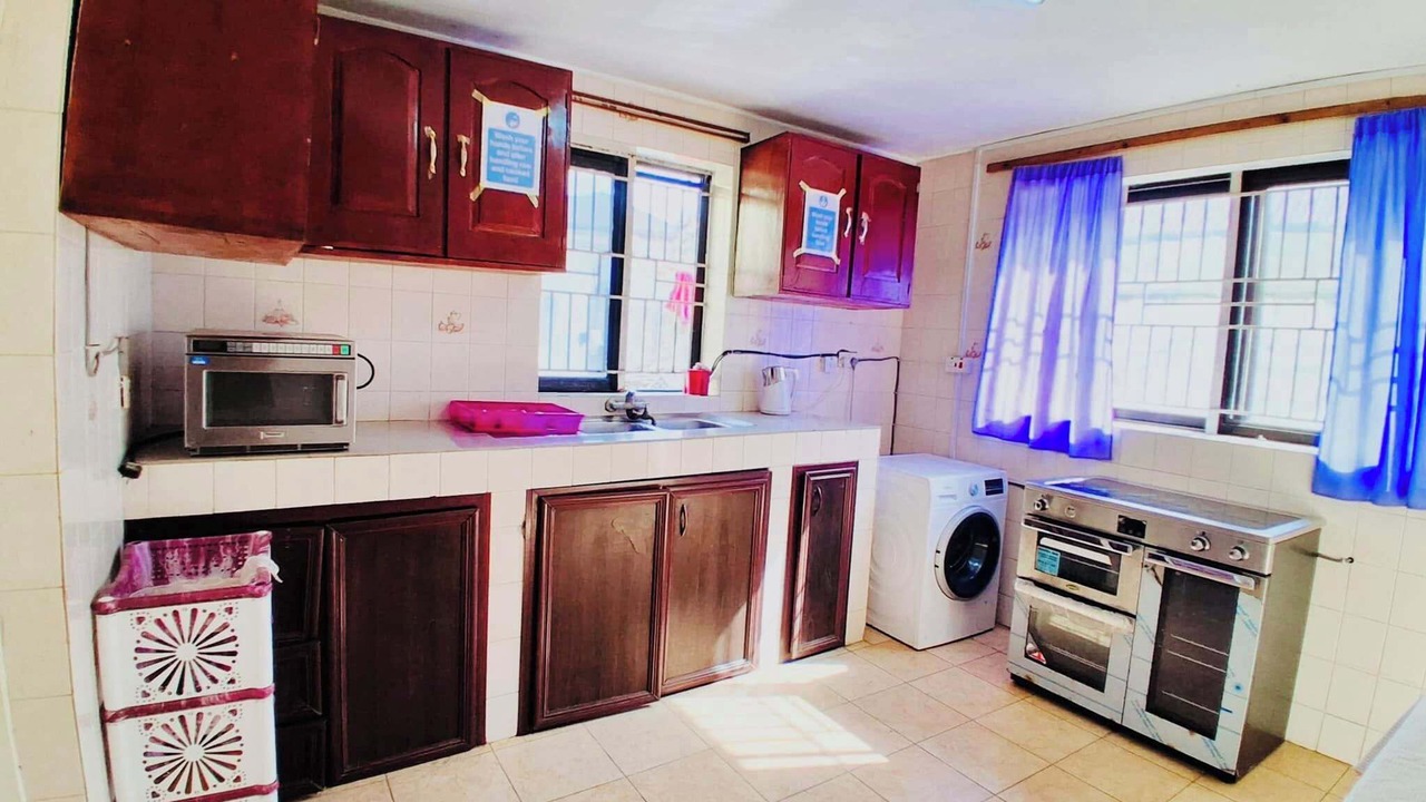 Photo of Kitchen in Freetown