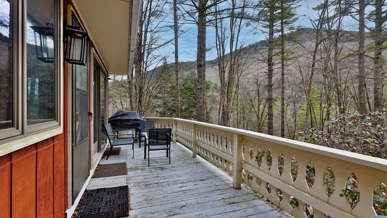 Photo of Patio Balcony in Bridgewater Corners