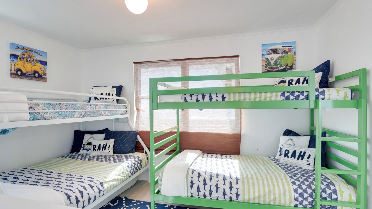 Photo of Bedroom in Bermuda Beach