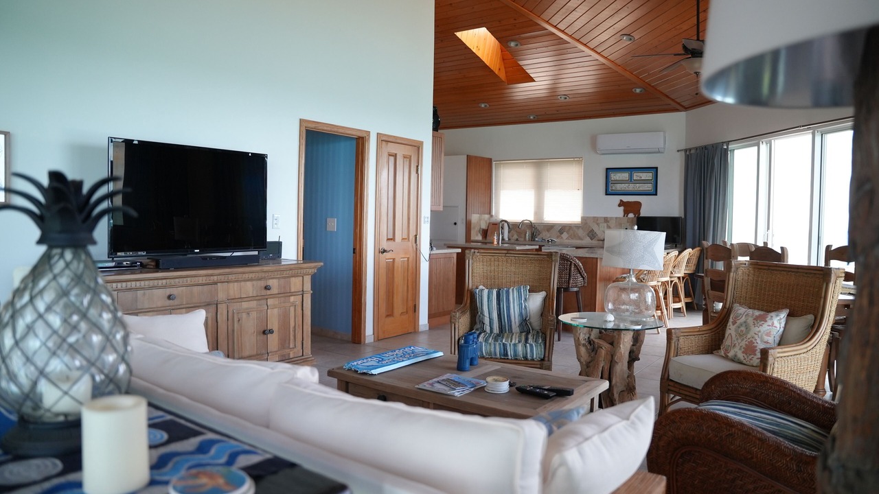 Photo of Livingroom in Port Howe
