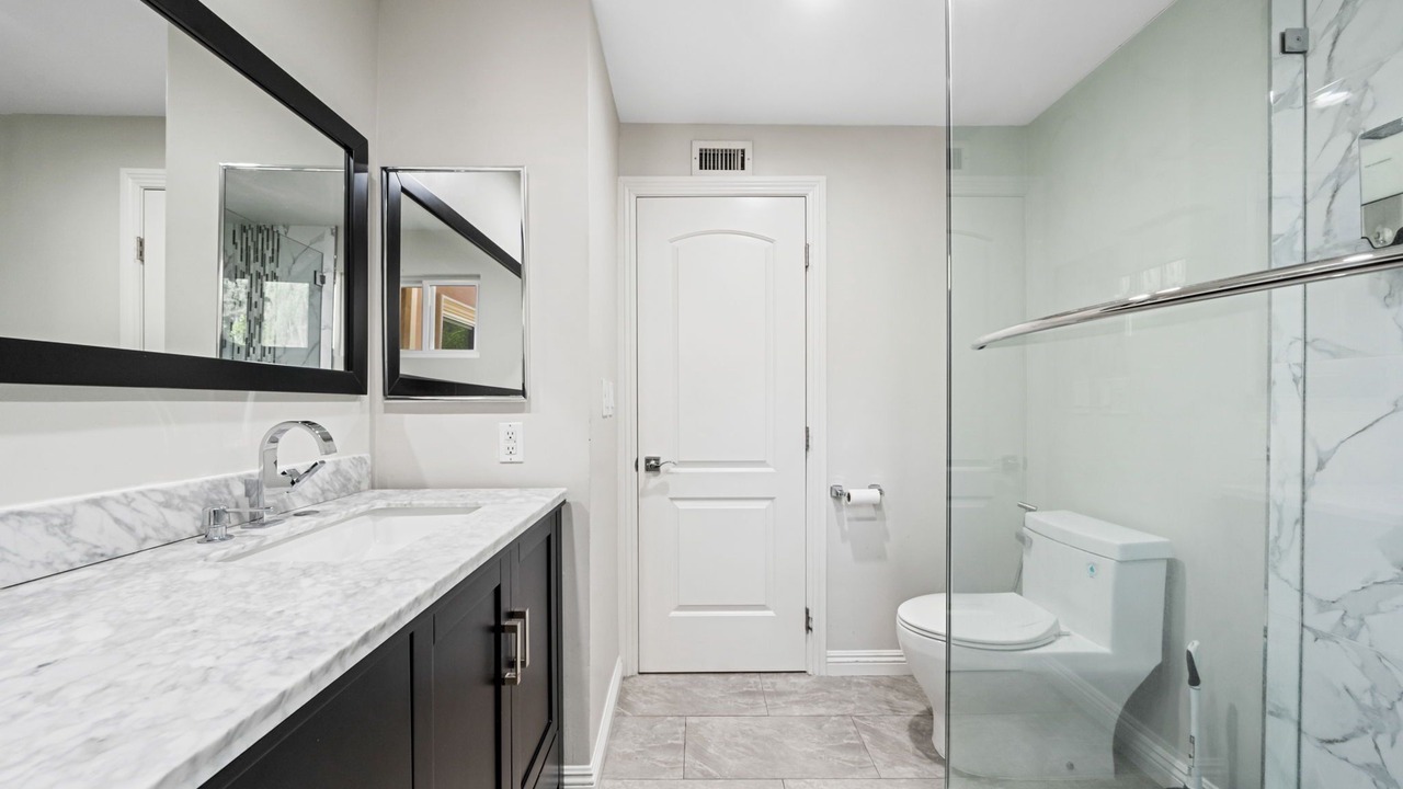 Photo of Bathroom in Porter Ranch