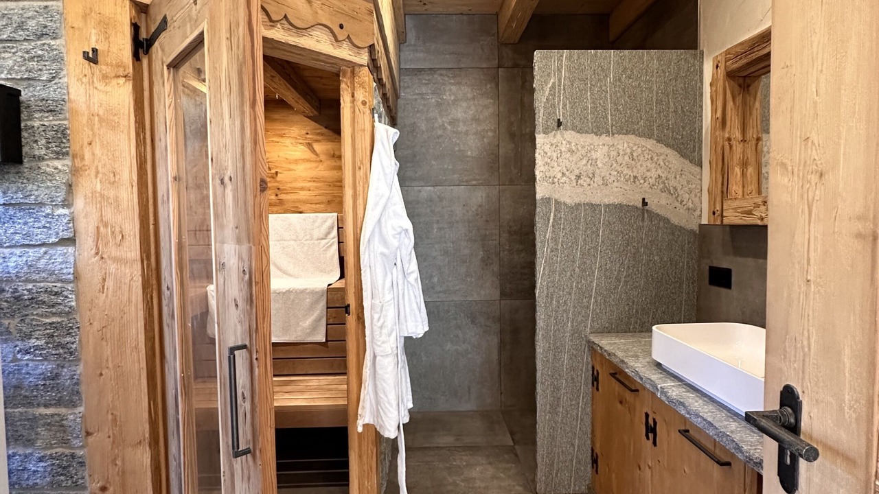 Photo of Bathroom in Flattach