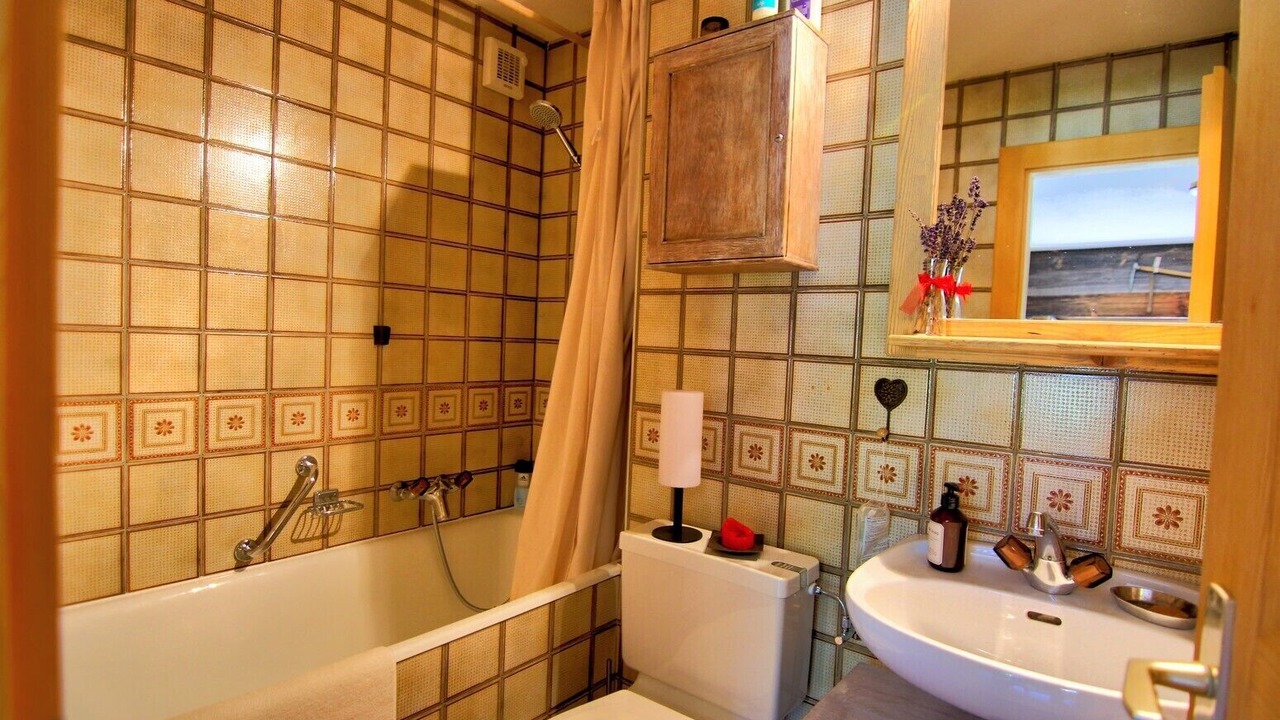 Photo of Bathroom in Champery