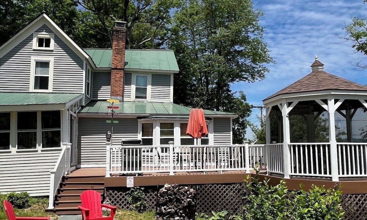 Photo of Patio Balcony in Fair Haven