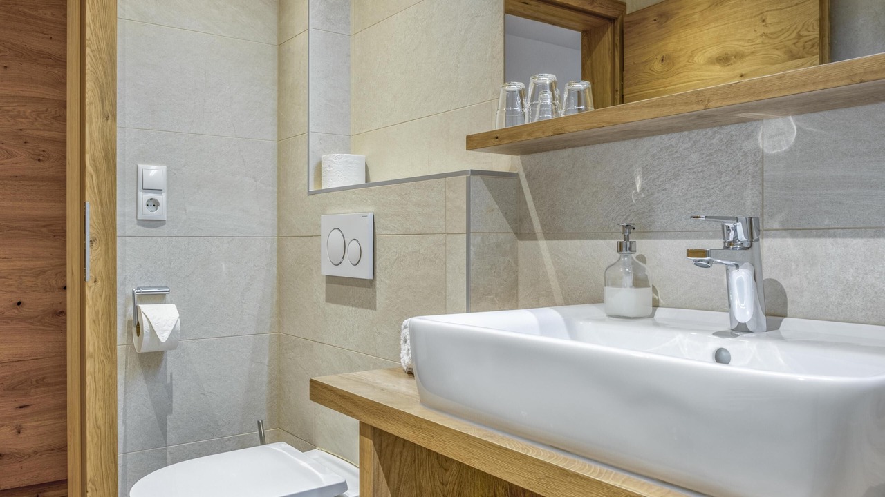 Photo of Bathroom in Helfenstein