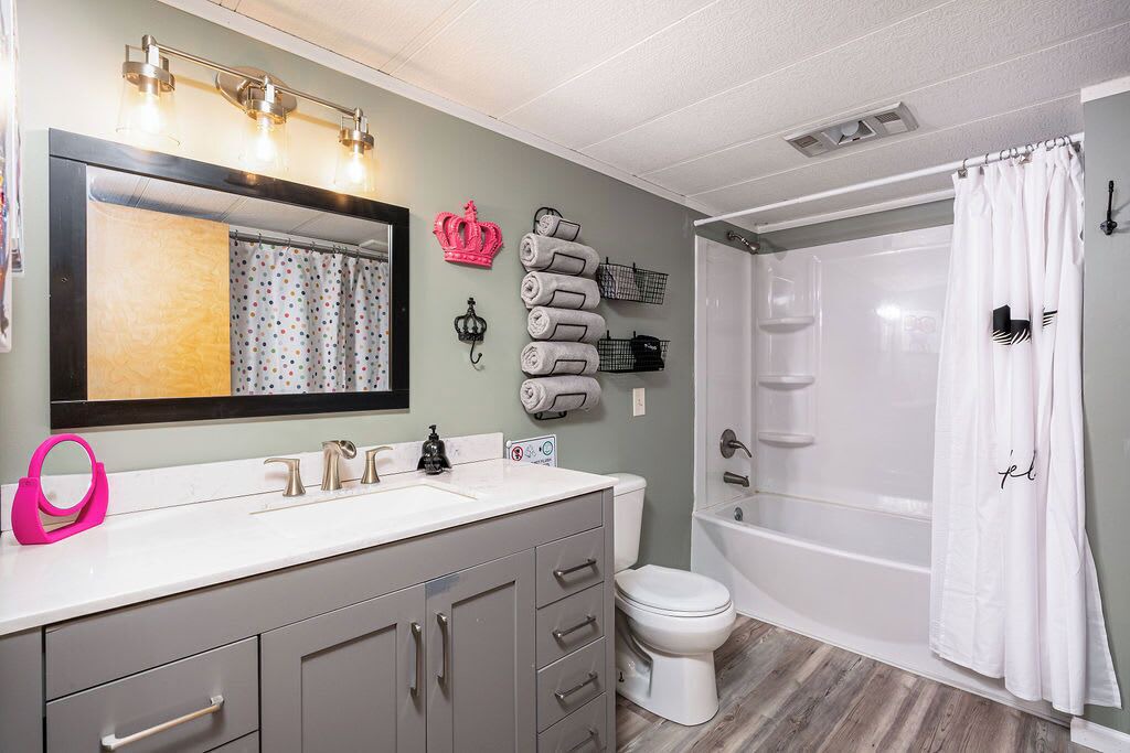 Photo of Bathroom in Smyrna