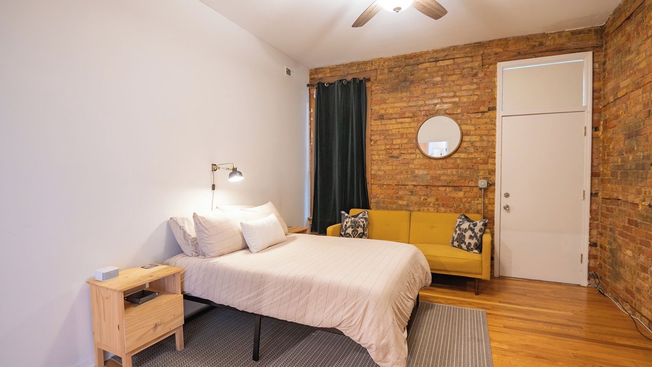Photo of Bedroom in Palmer Square