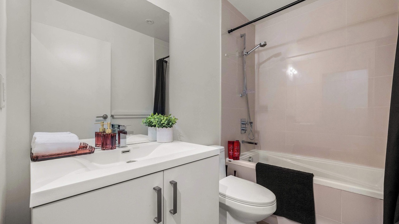 Photo of Bathroom in Connaught