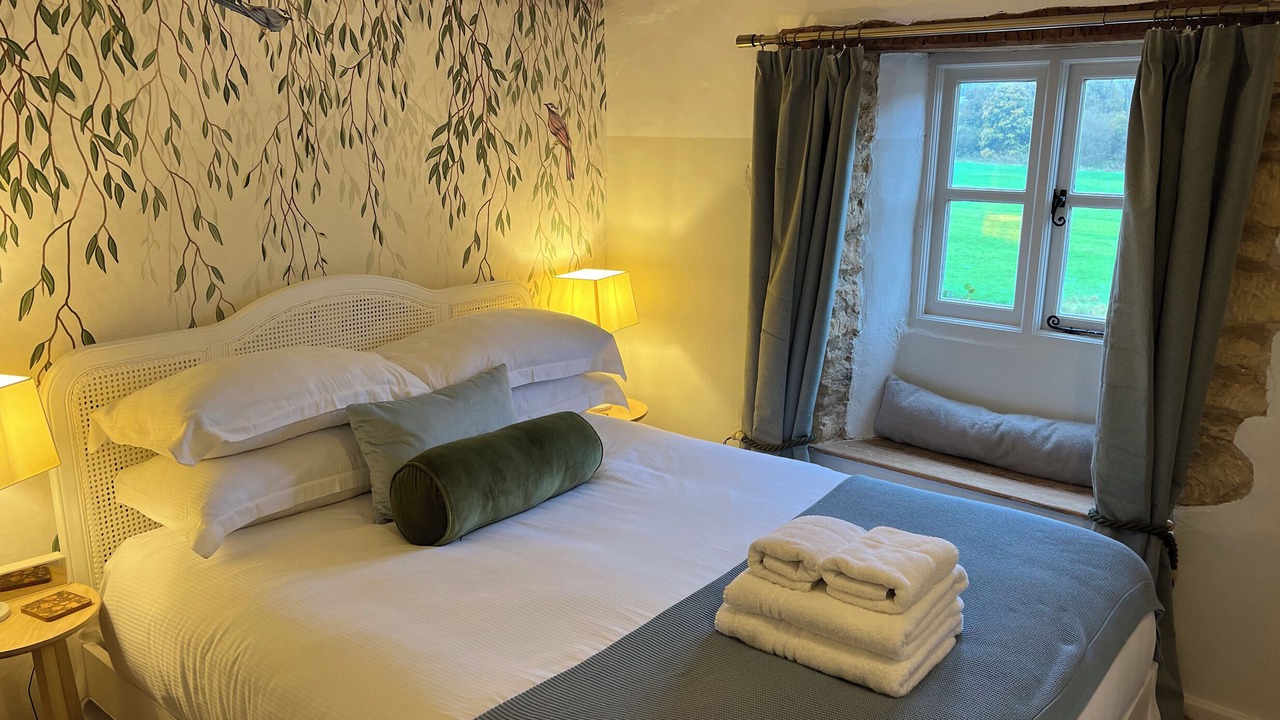 Photo of Bedroom in Chedworth