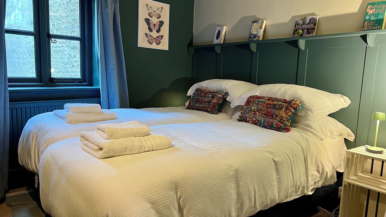 Photo of Bedroom in Chedworth