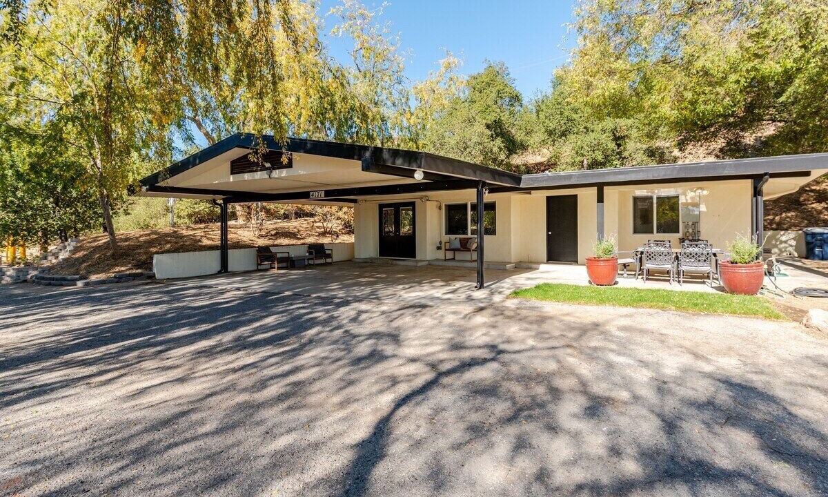Photo of Outdoor in La Canada Flintridge