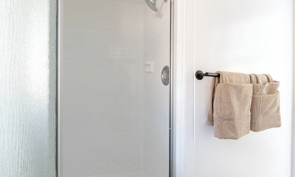 Photo of Bathroom in La Canada Flintridge