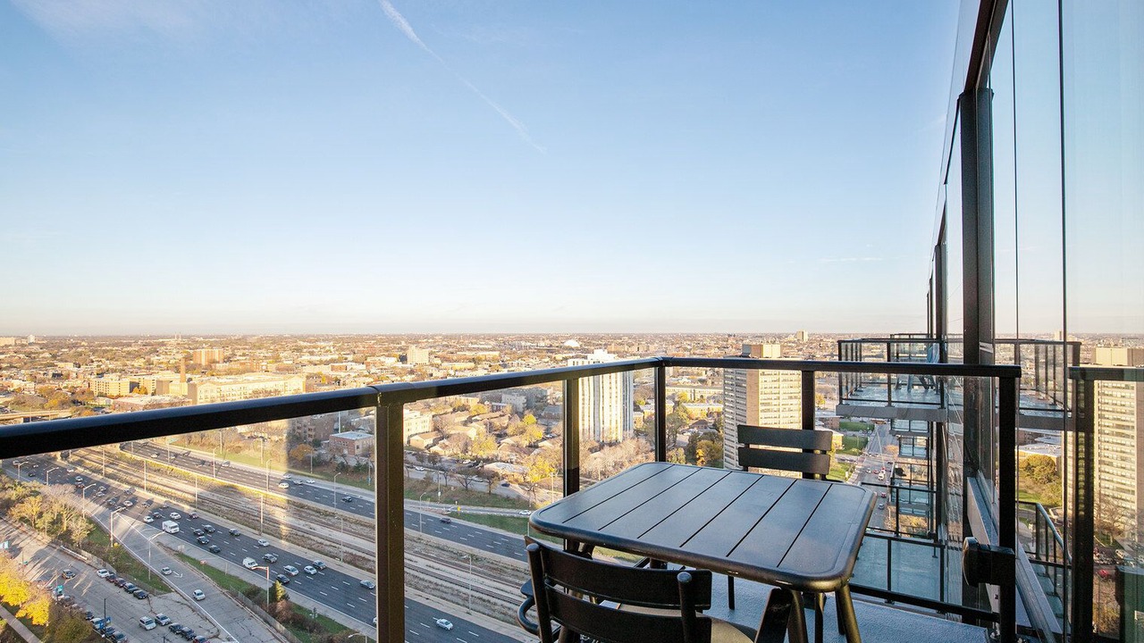 Photo of Outdoor in Illinois Medical District