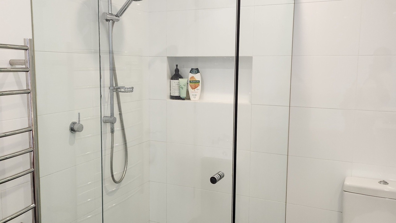Photo of Bathroom in Willoughby
