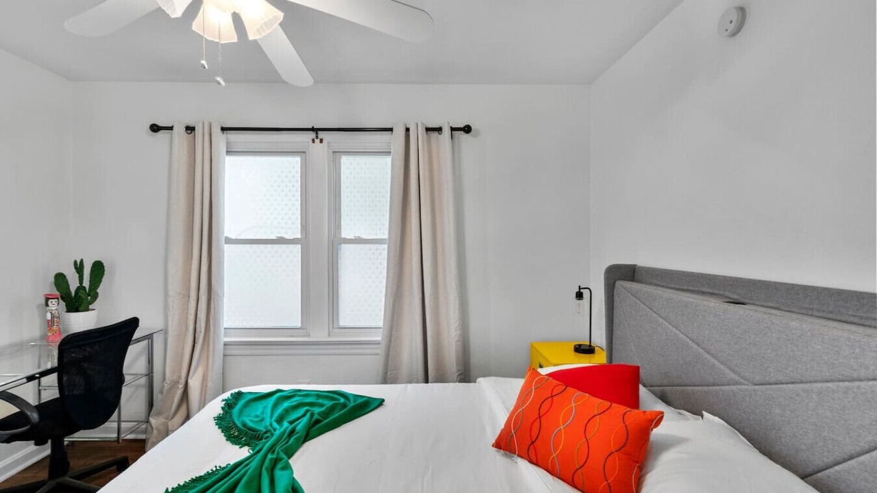 Photo of Bedroom in Southwest Garden