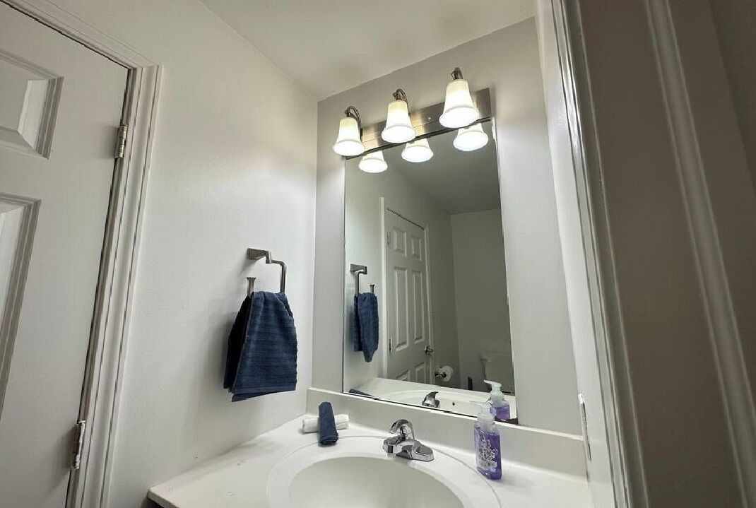 Photo of Bathroom in Seward Place