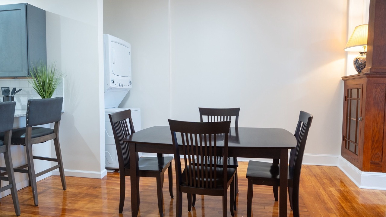 Photo of Bedroom in Troy