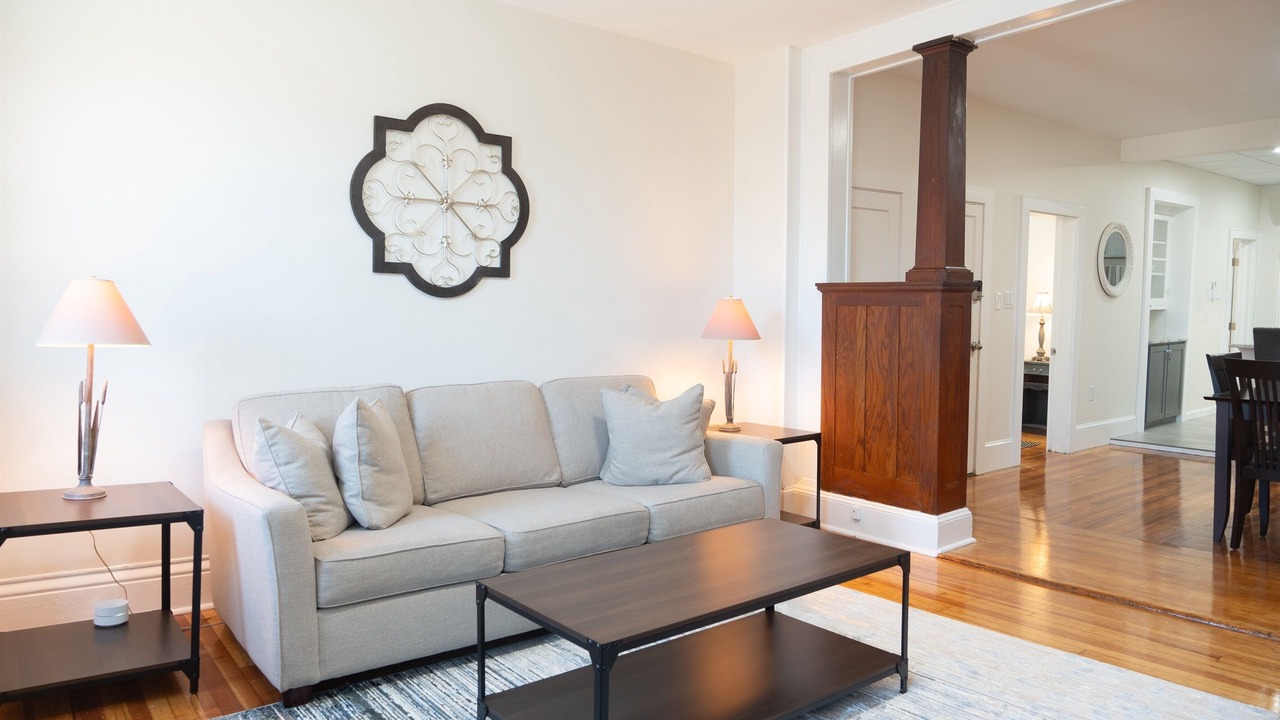 Photo of Livingroom in Troy