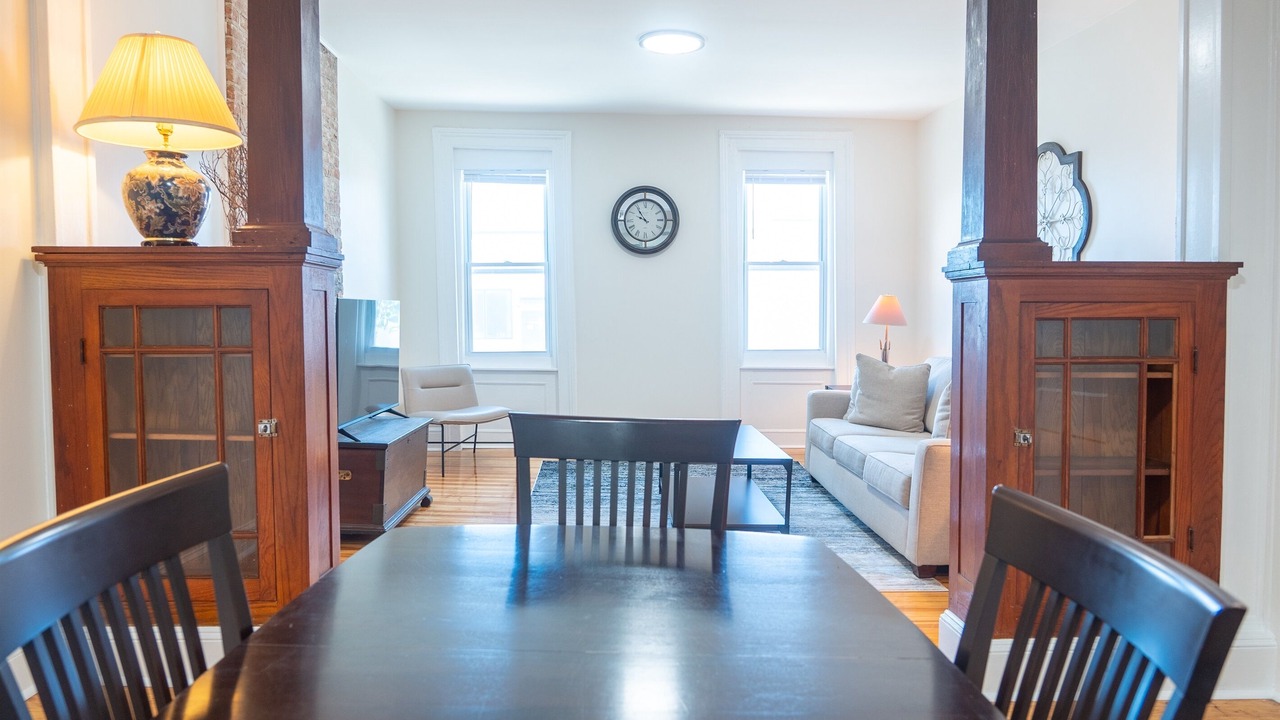Photo of Bedroom in Troy