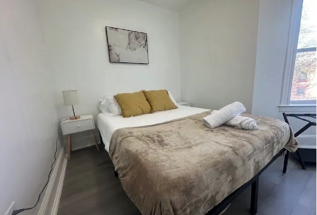 Photo of Bedroom in Seward Place