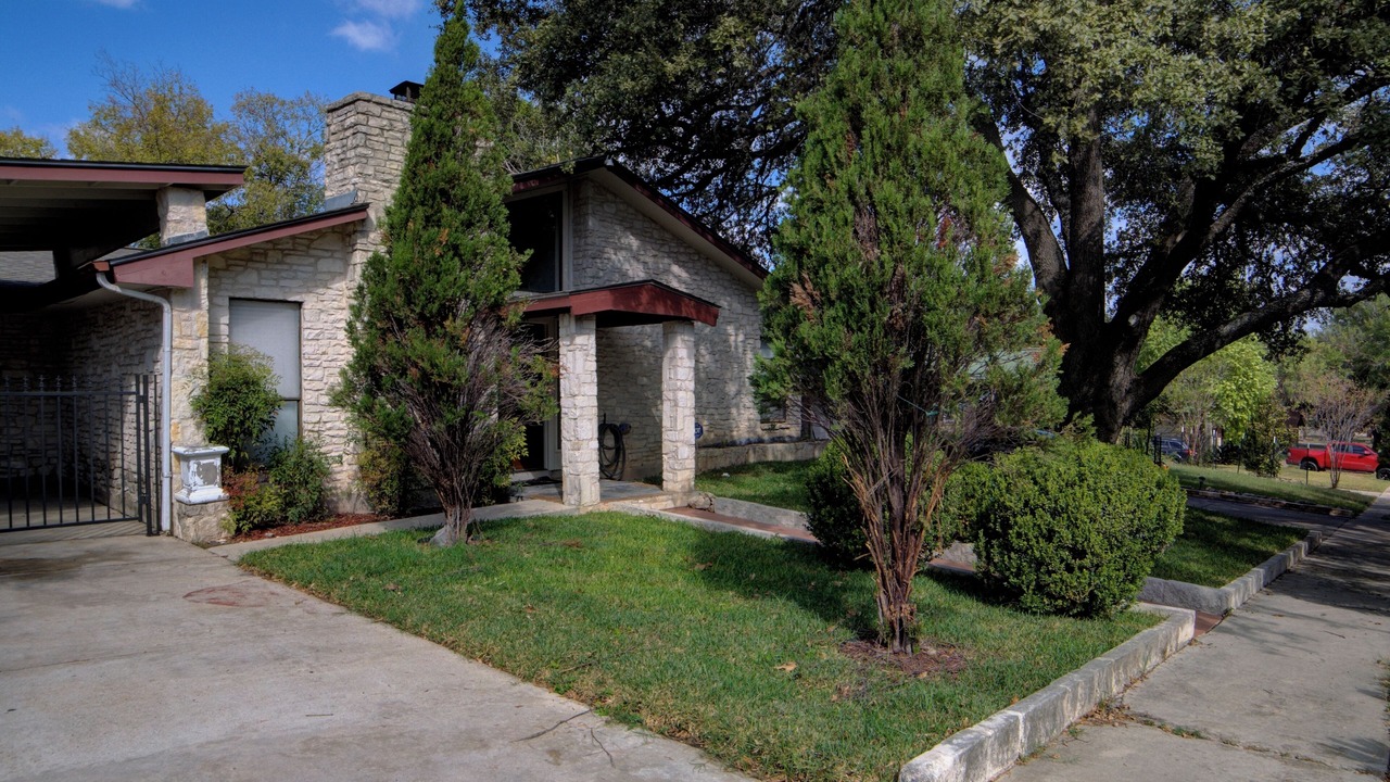Photo of Outdoor in Leon Valley