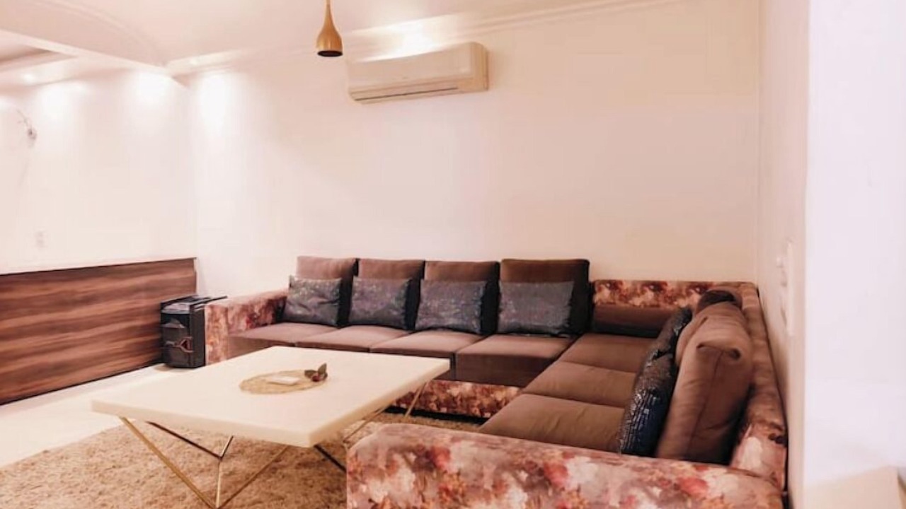 Photo of Livingroom in Greater Kailash I