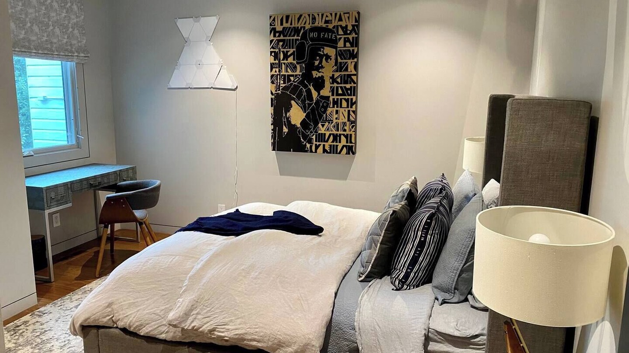 Photo of Bedroom in Marina District