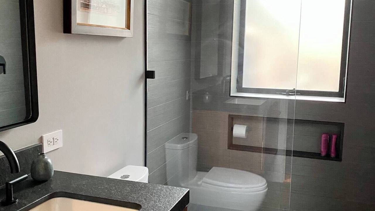 Photo of Bathroom in Marina District