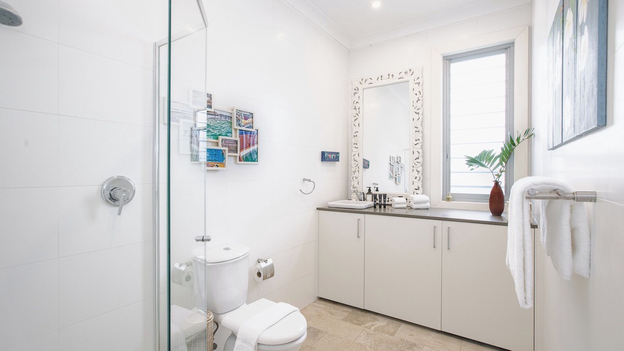 Photo of Bathroom in Clovelly