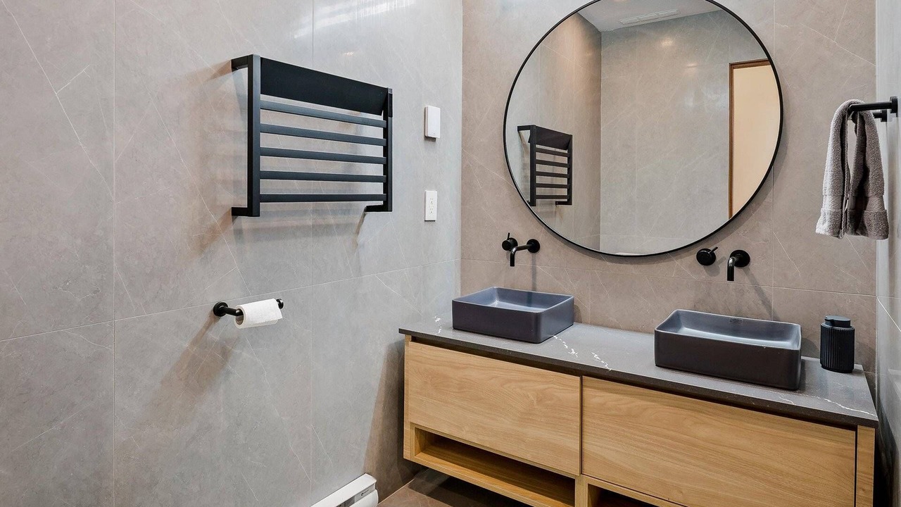 Photo of Bathroom in Blueberry Hill