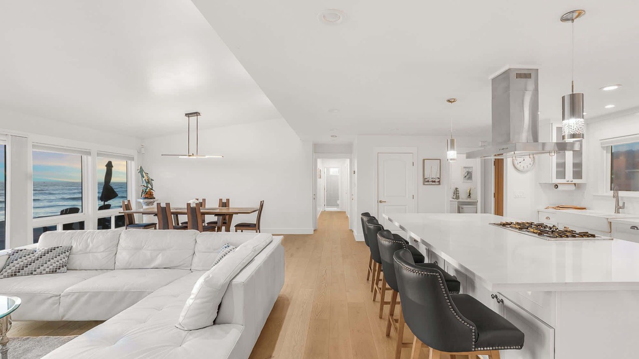 Photo of Livingroom in Sharp Park