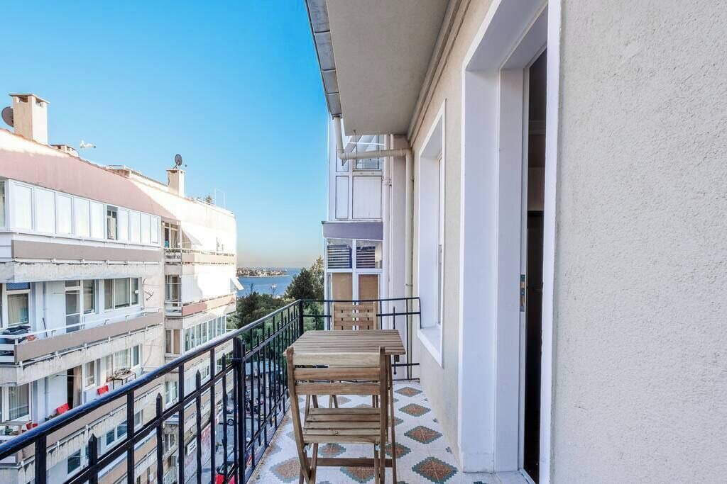 Photo of Patio Balcony in Besiktas