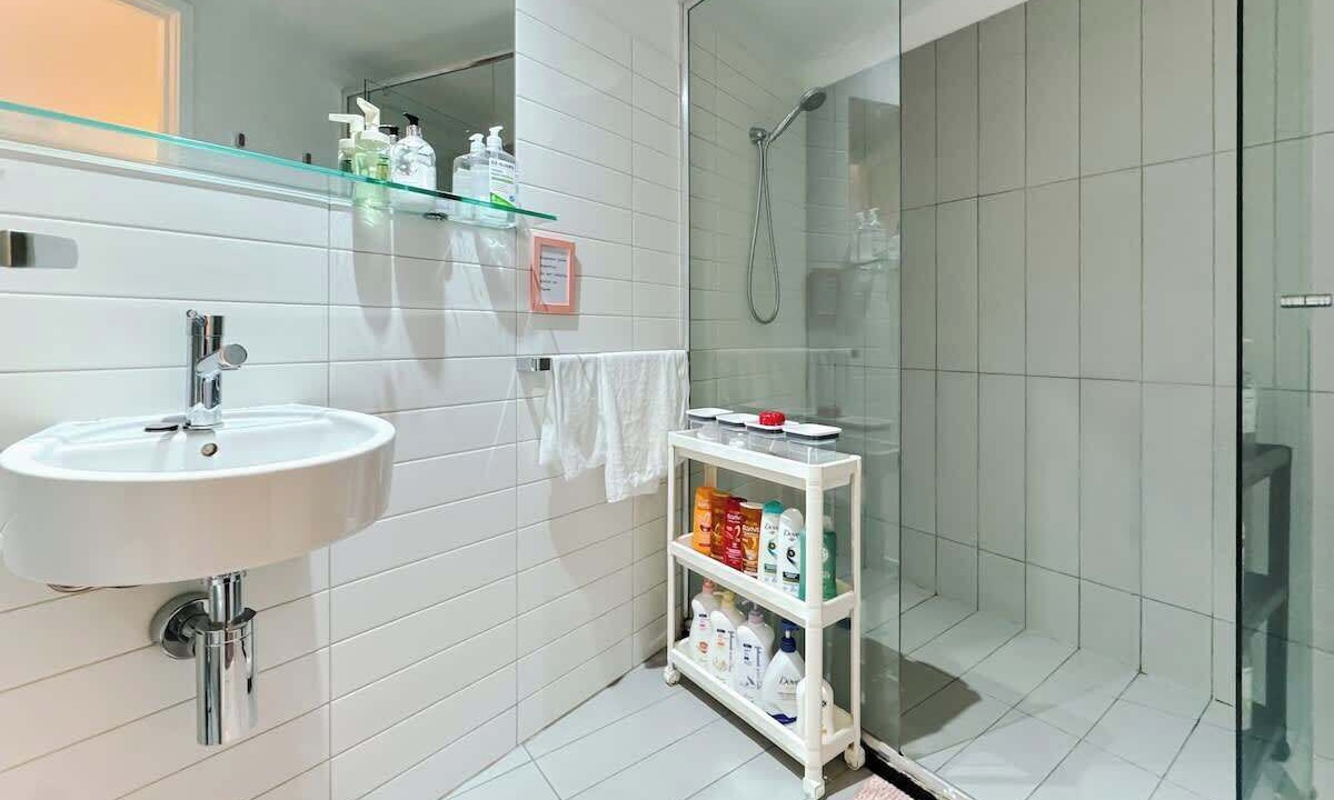 Photo of Bathroom in Docklands