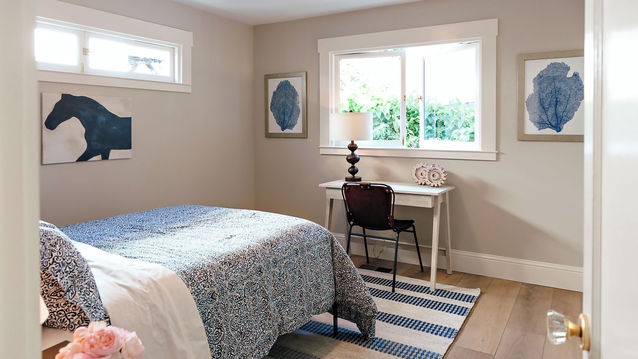 Photo of Bedroom in Downtown Berkeley