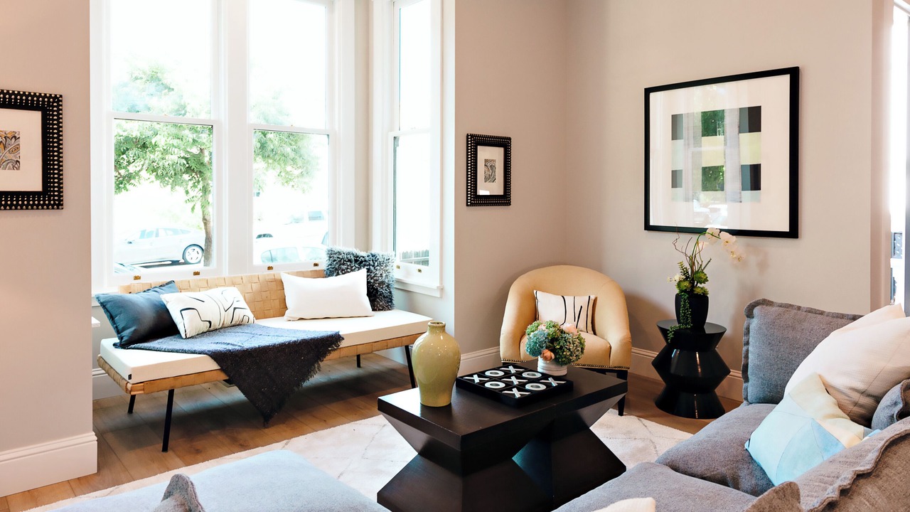 Photo of Livingroom in Downtown Berkeley