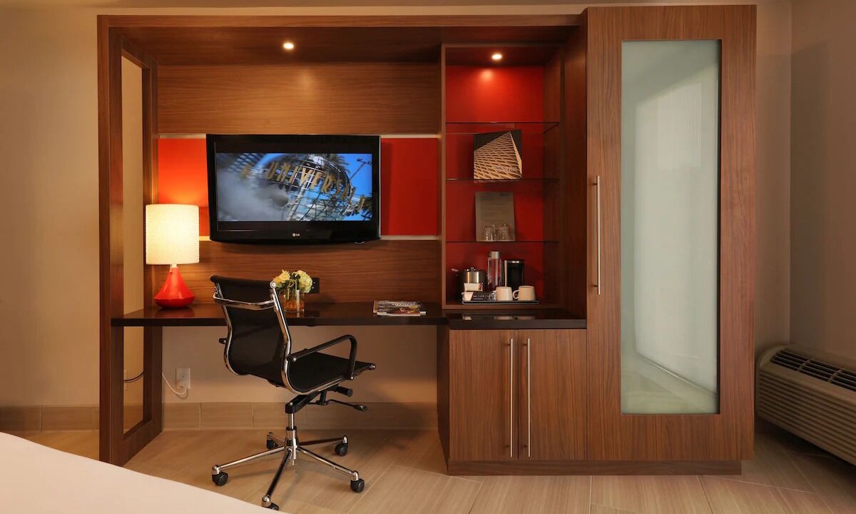 Photo of Bedroom in Los Angeles