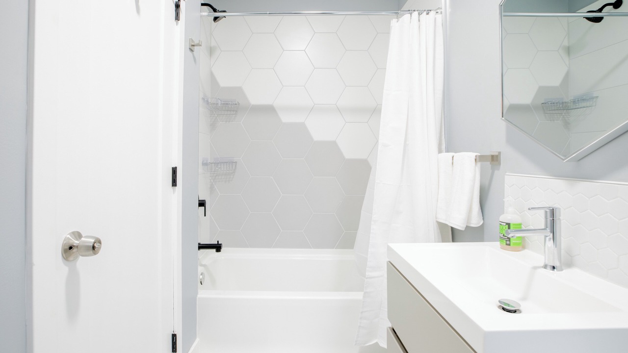 Photo of Bathroom in Woodlawn