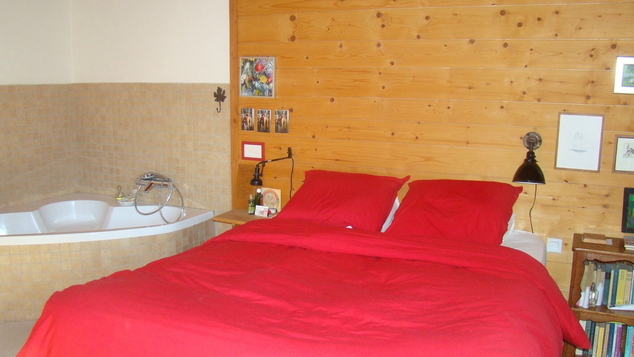 Photo of Bedroom in Villard-Reculas