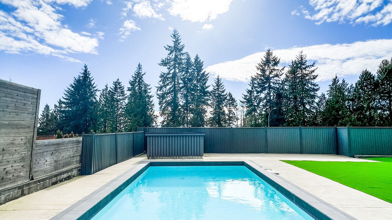 Photo of Outdoor in Hollyburn