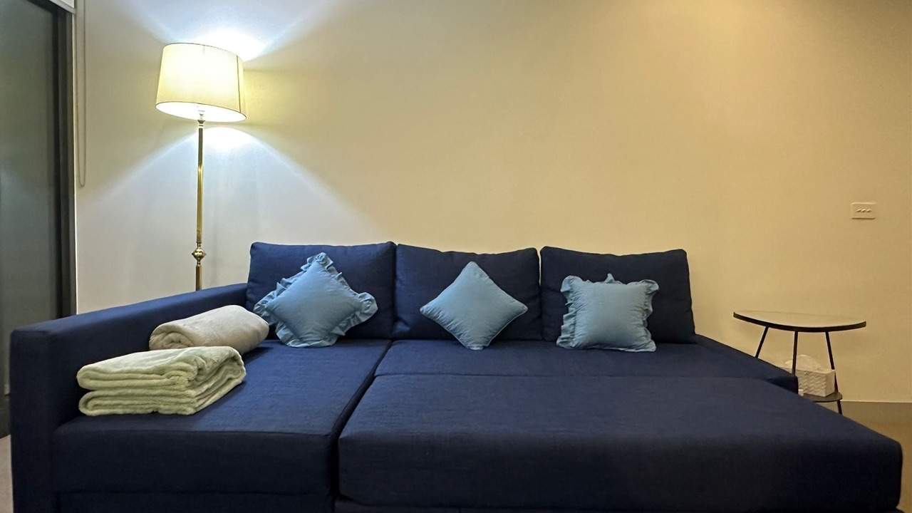 Photo of Livingroom in Carlton South