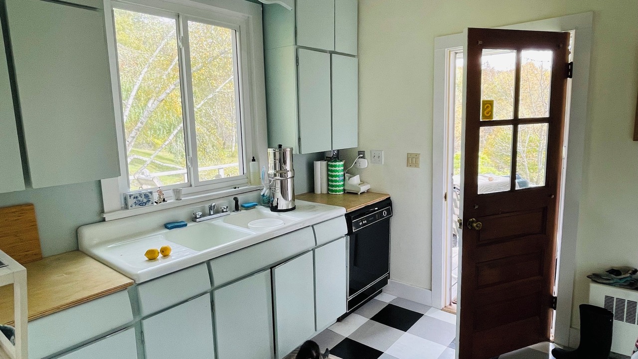 Photo of Kitchen in Roscoe