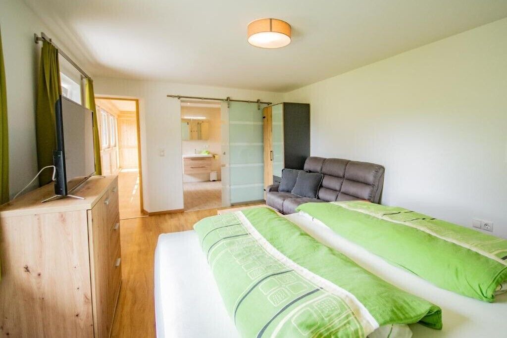 Photo of Bedroom in Trins